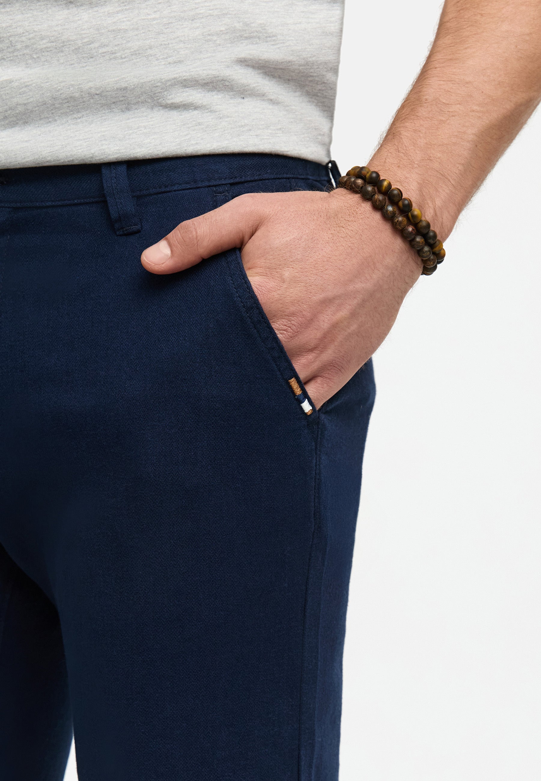 #farbe_navy-solid