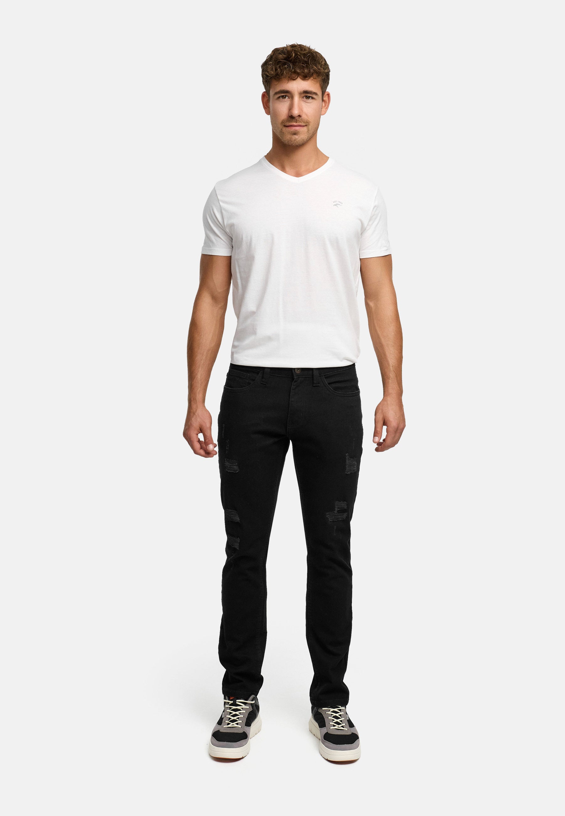 #farbe_ultra-black