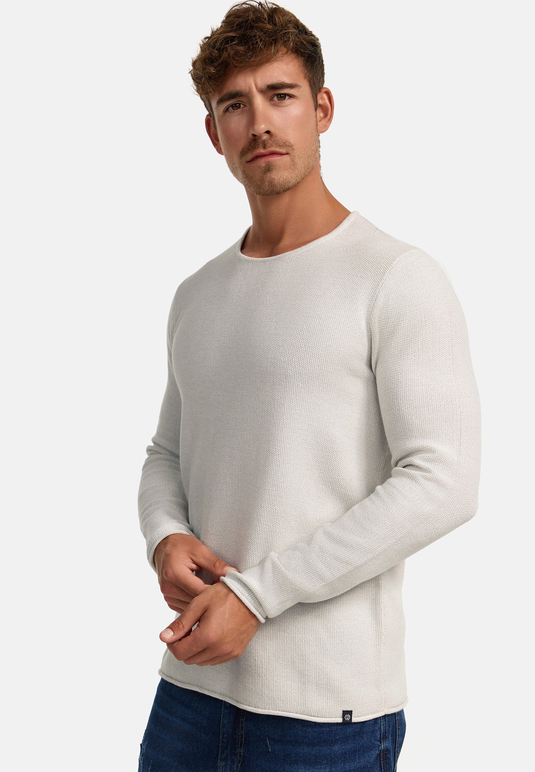 #farbe_optical-white