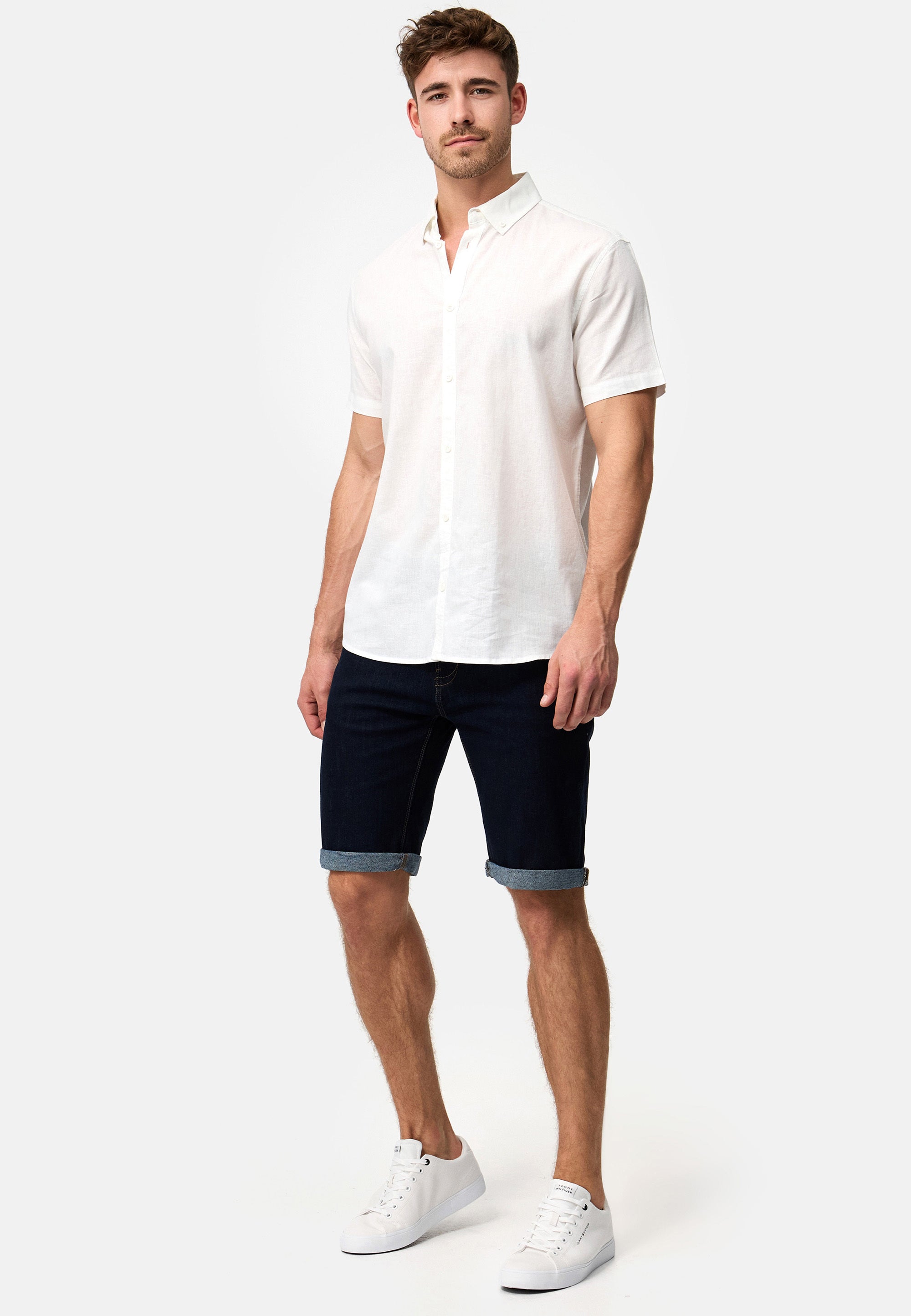 #farbe_optical-white