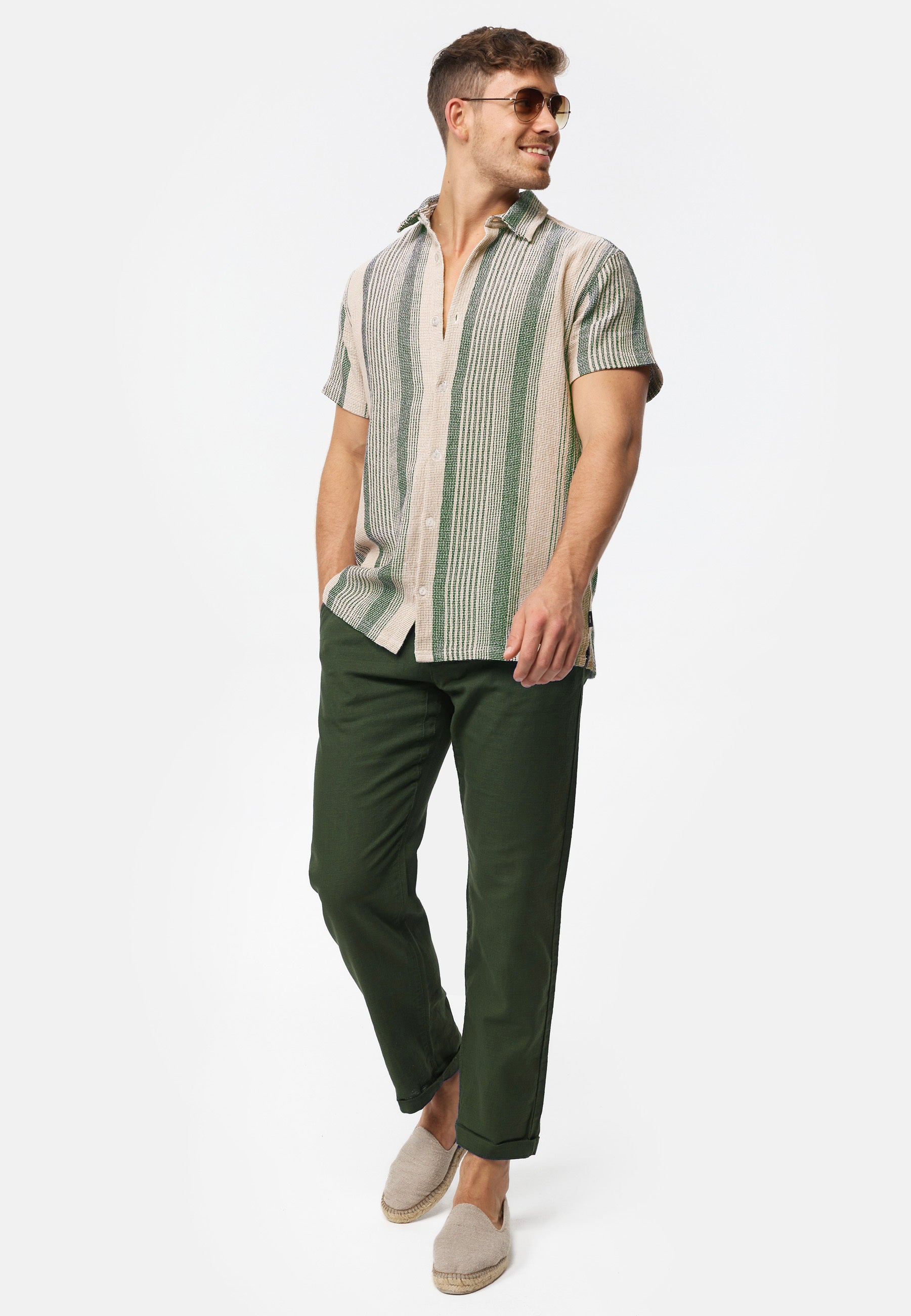 #farbe_army-stripe
