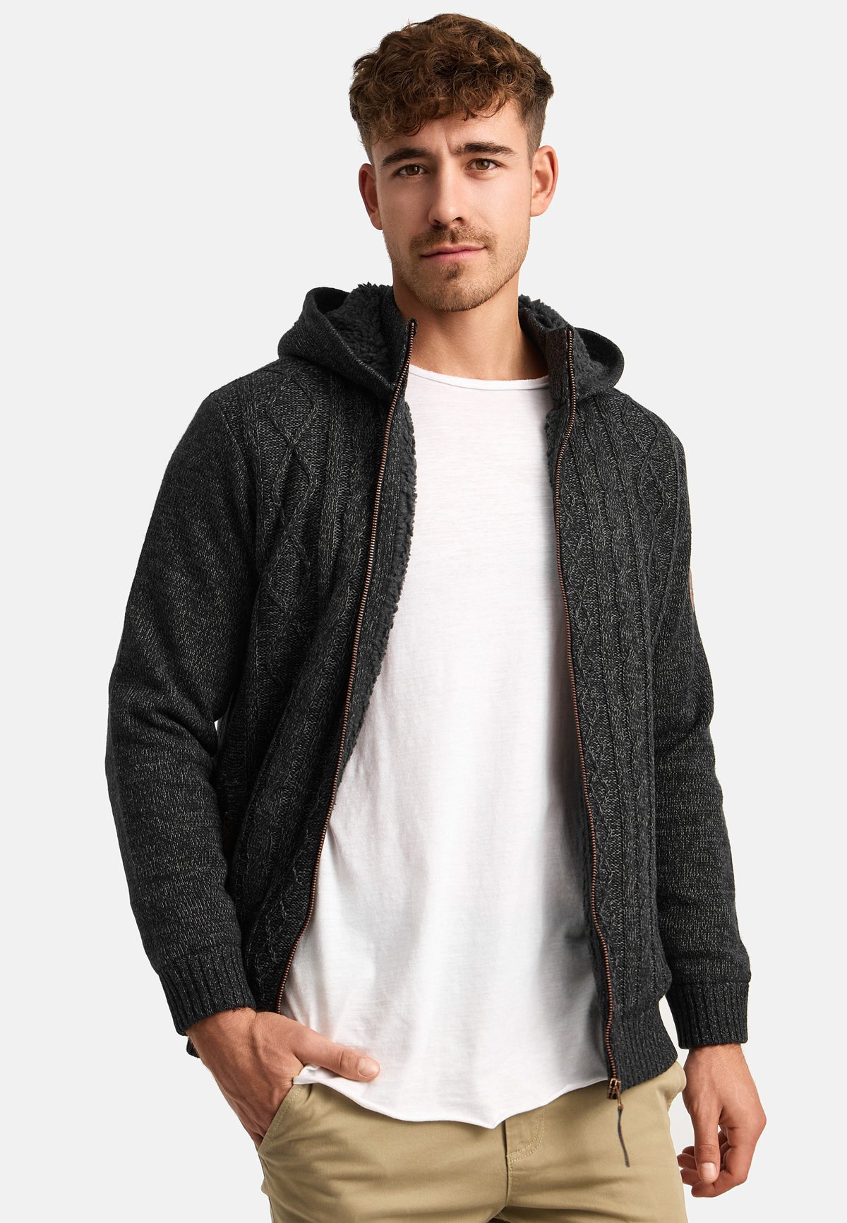 Strickjacke INRandolph Produktbild
