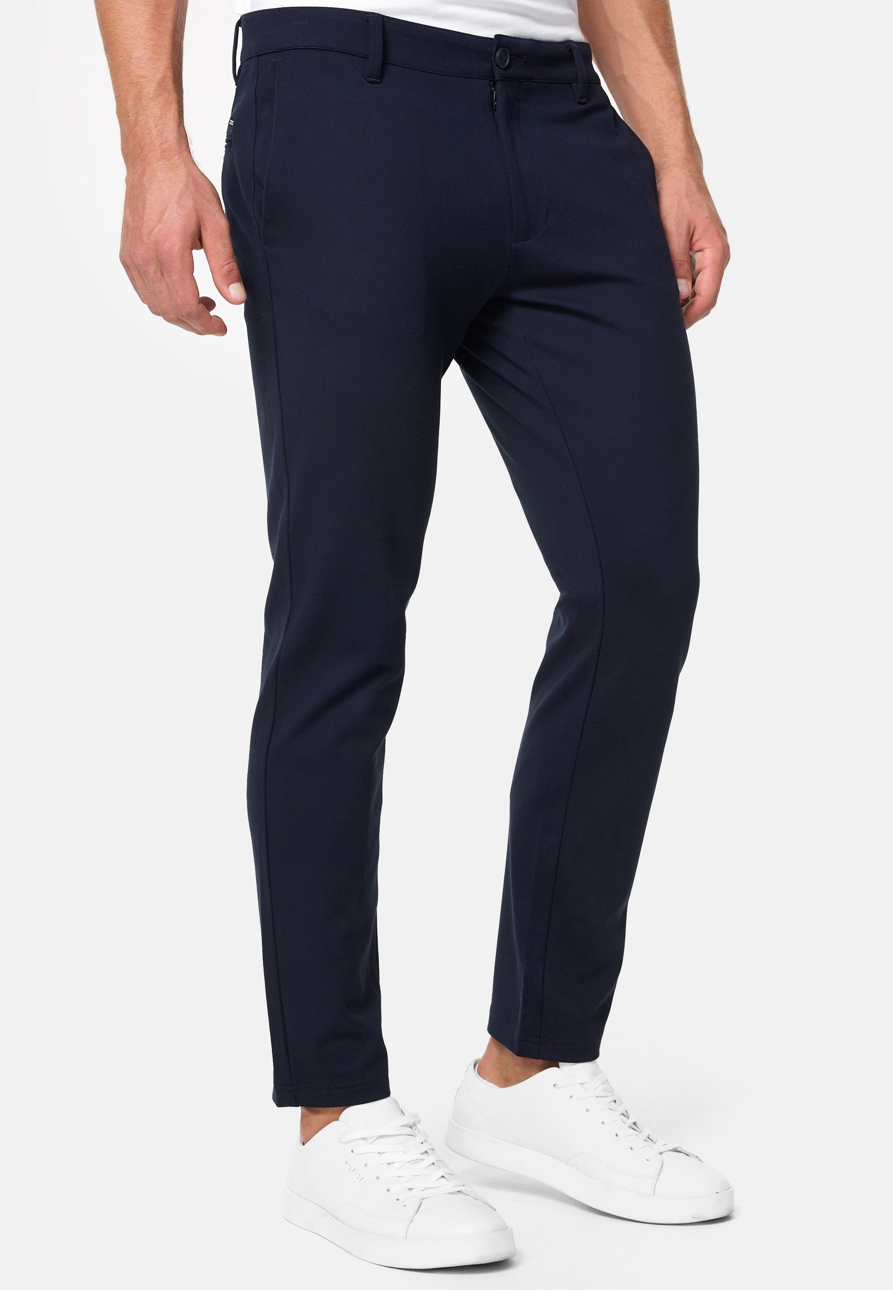 #farbe_black-navy