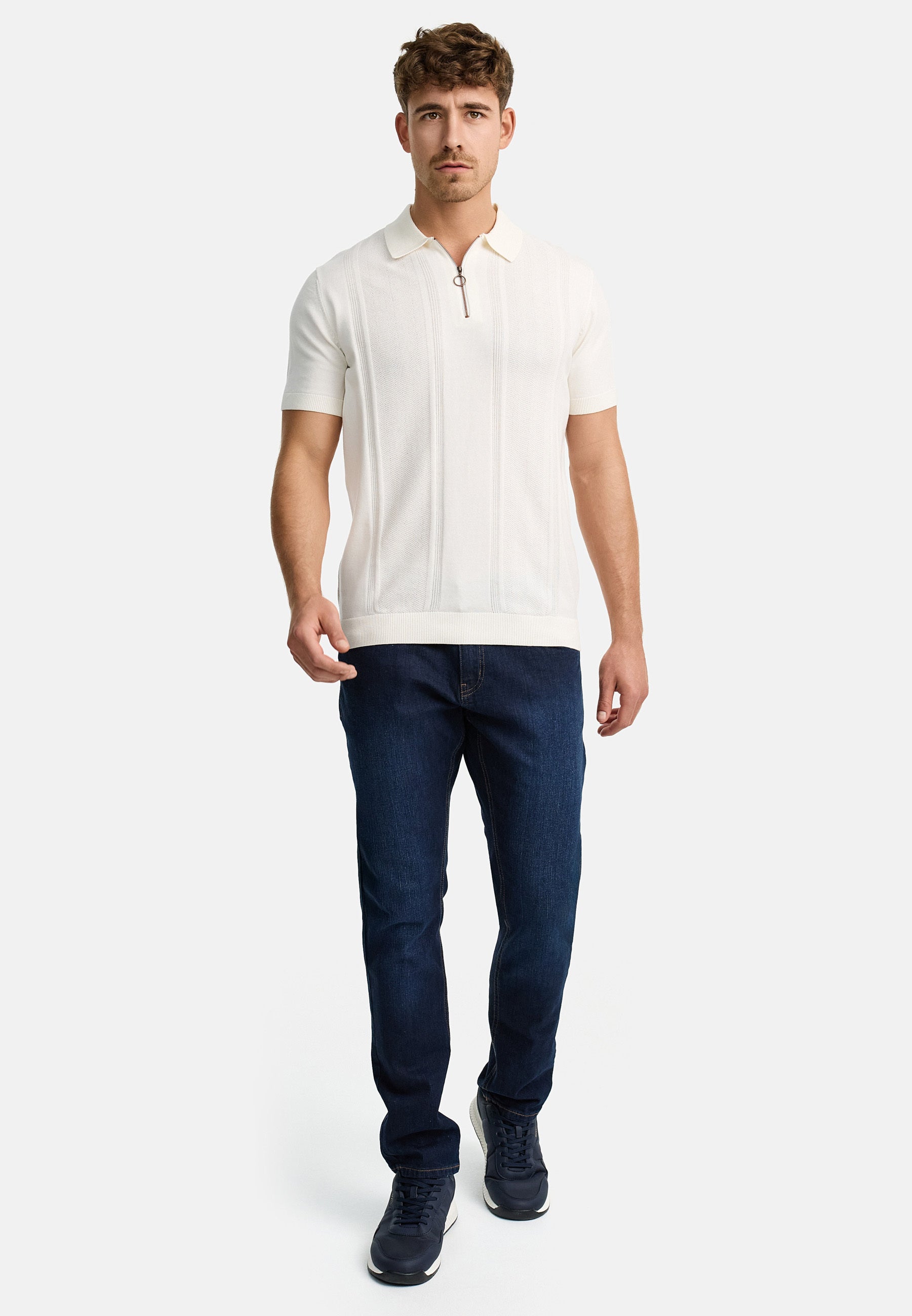 #farbe_offwhite