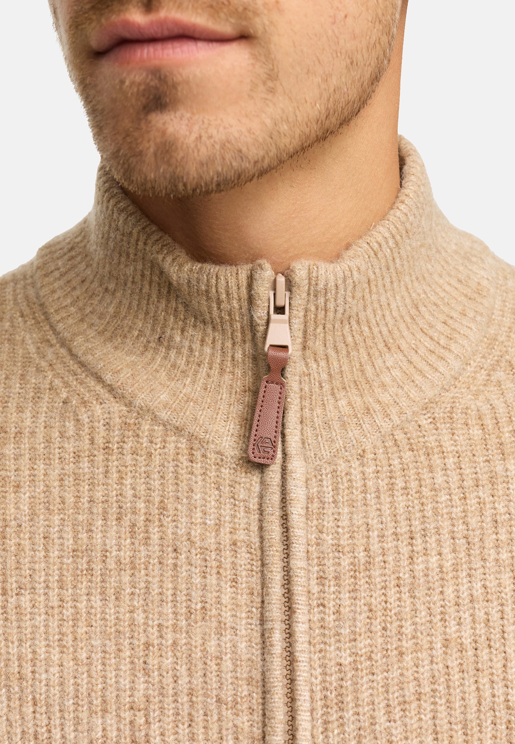 #farbe_beige