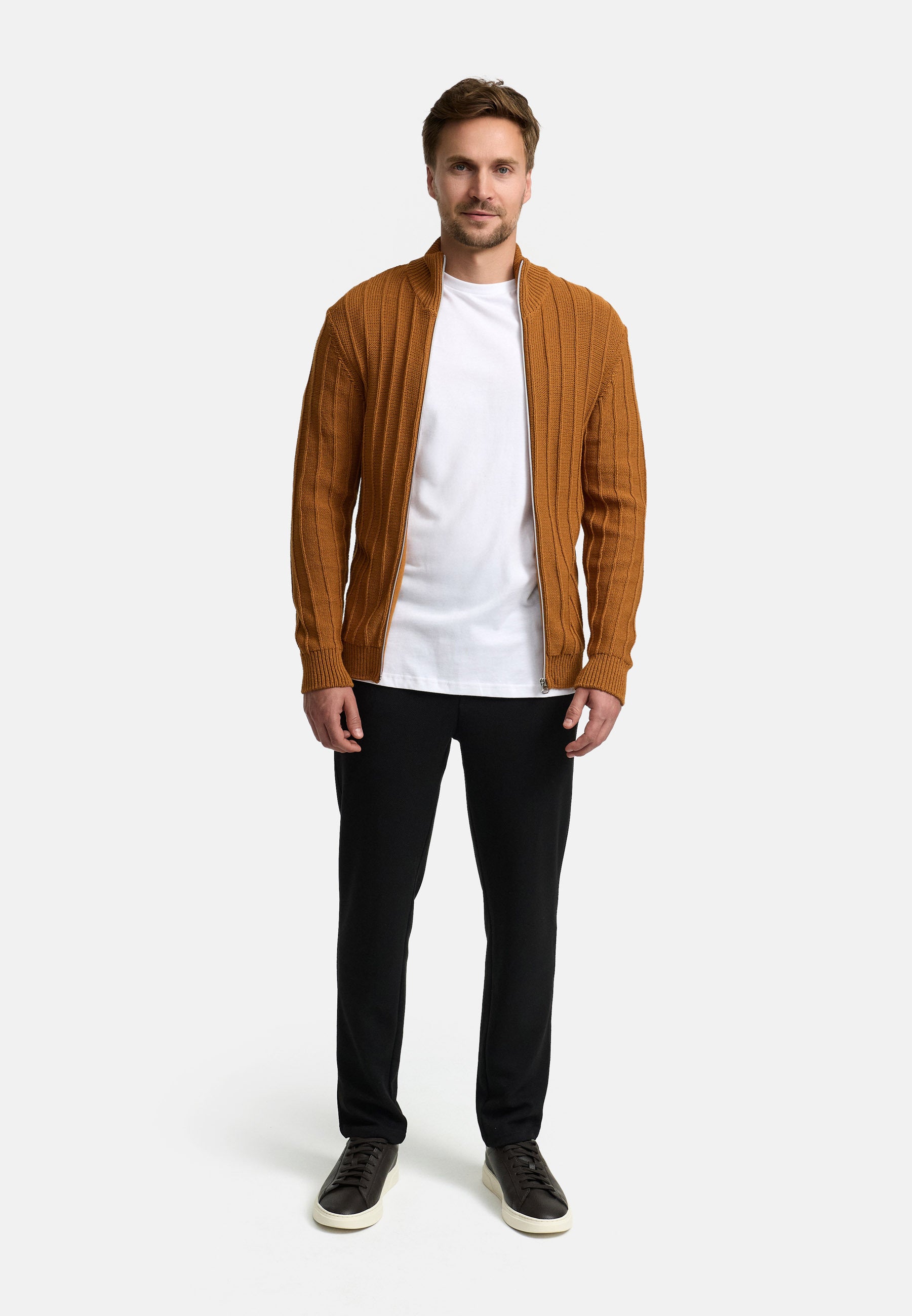 #farbe_monk-s-robe