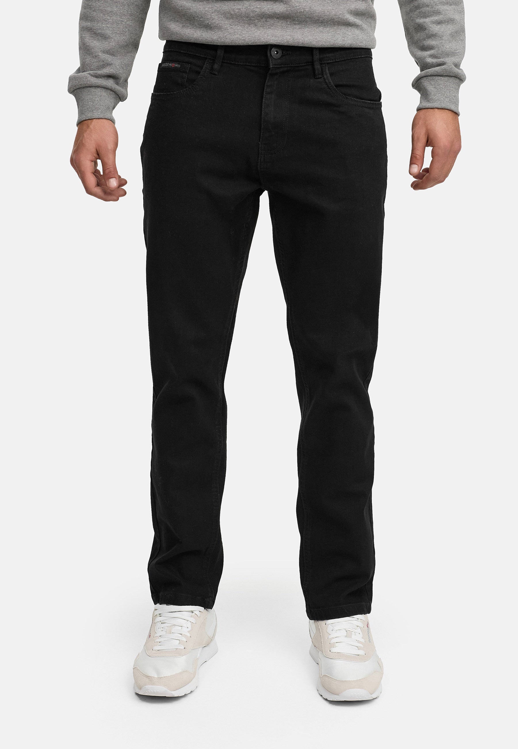 #farbe_ultra-black