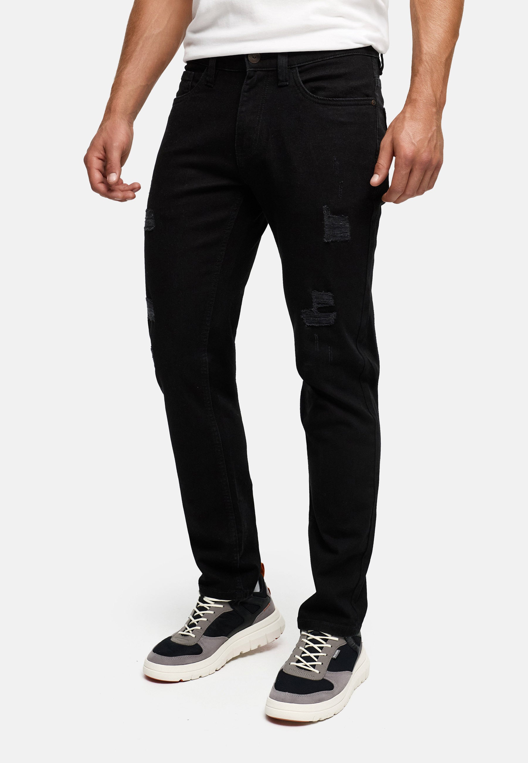 #farbe_ultra-black