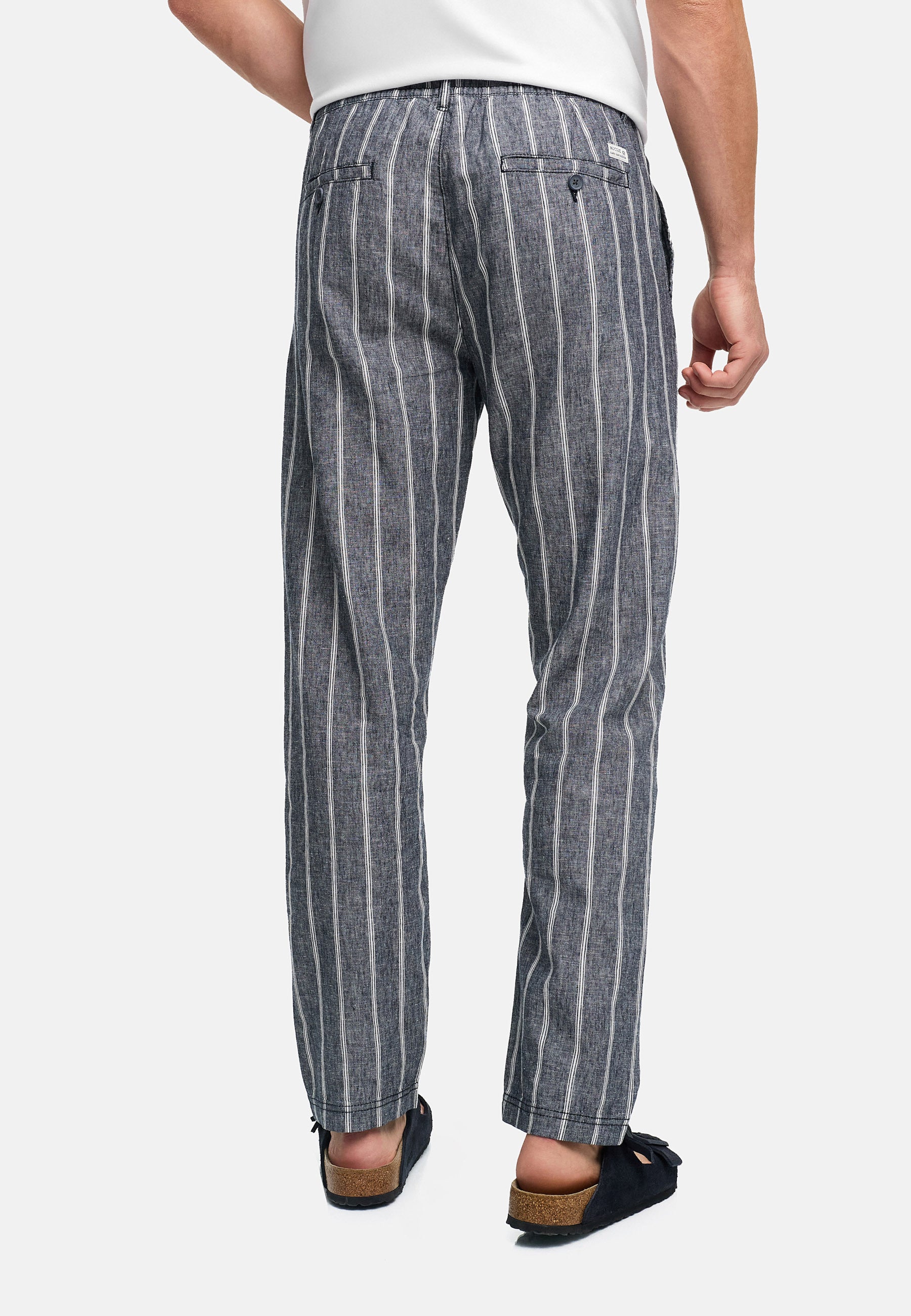 #farbe_sky-captain