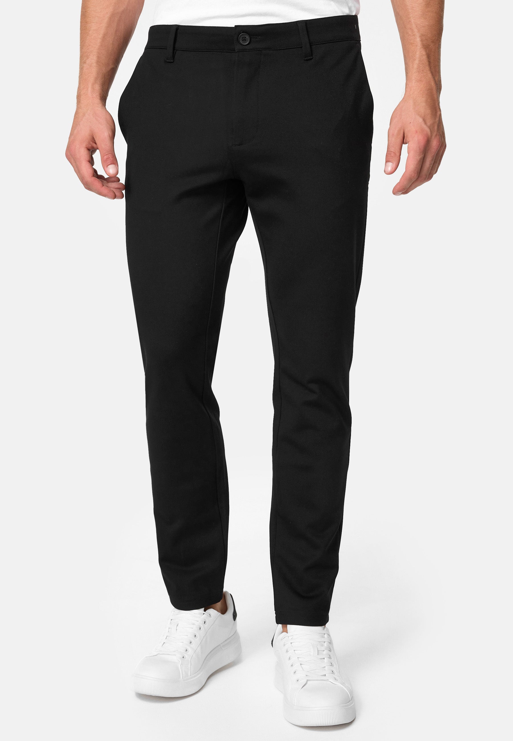 #farbe_structure-black