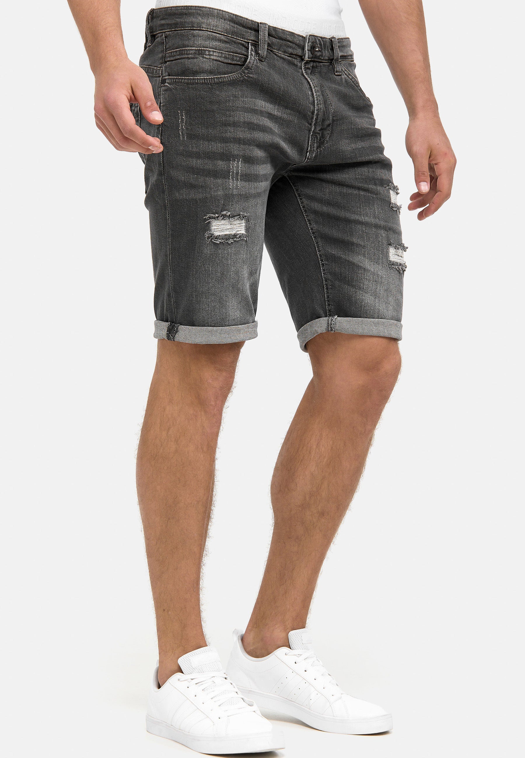 Indicode Men's Caden Jeans Shorts with 5 pockets made of 98% cotton